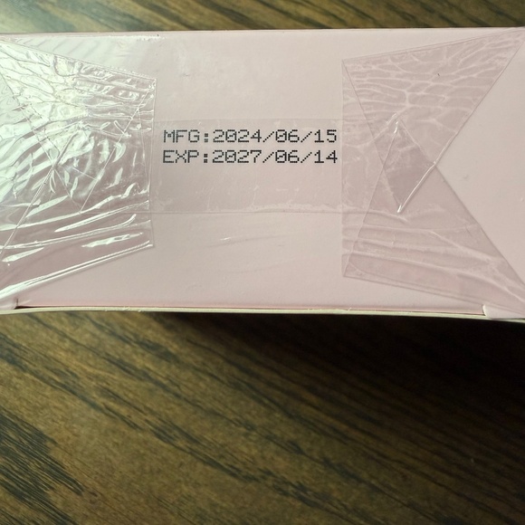 Beaut Beauty Co- Eye luv eye mask - Picture 3 of 5